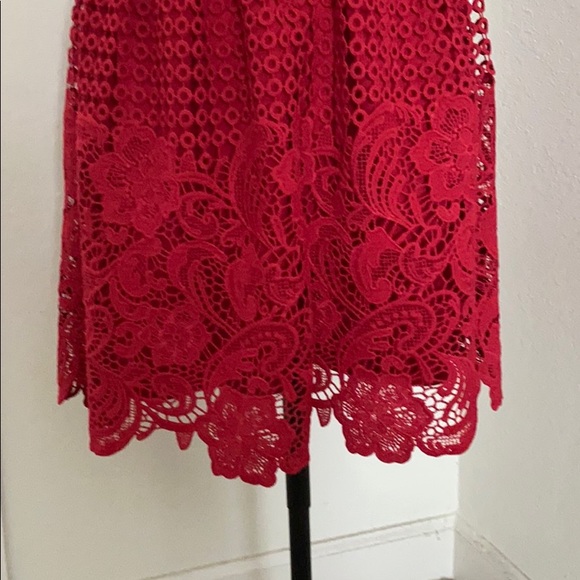 Romeo+Juliet Couture - Picture 3 of 3